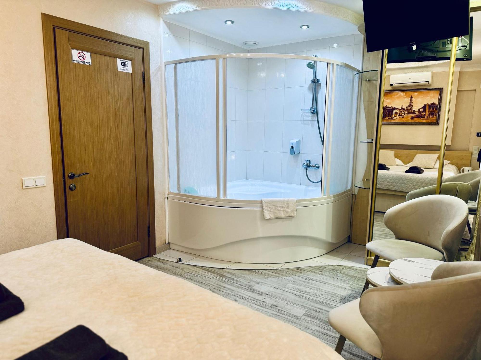 Kharkovlux Otel Dış mekan fotoğraf
